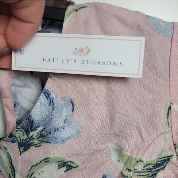 NWT- BAILEY'S BLOSSOMS Dress - Picture 6 of 9